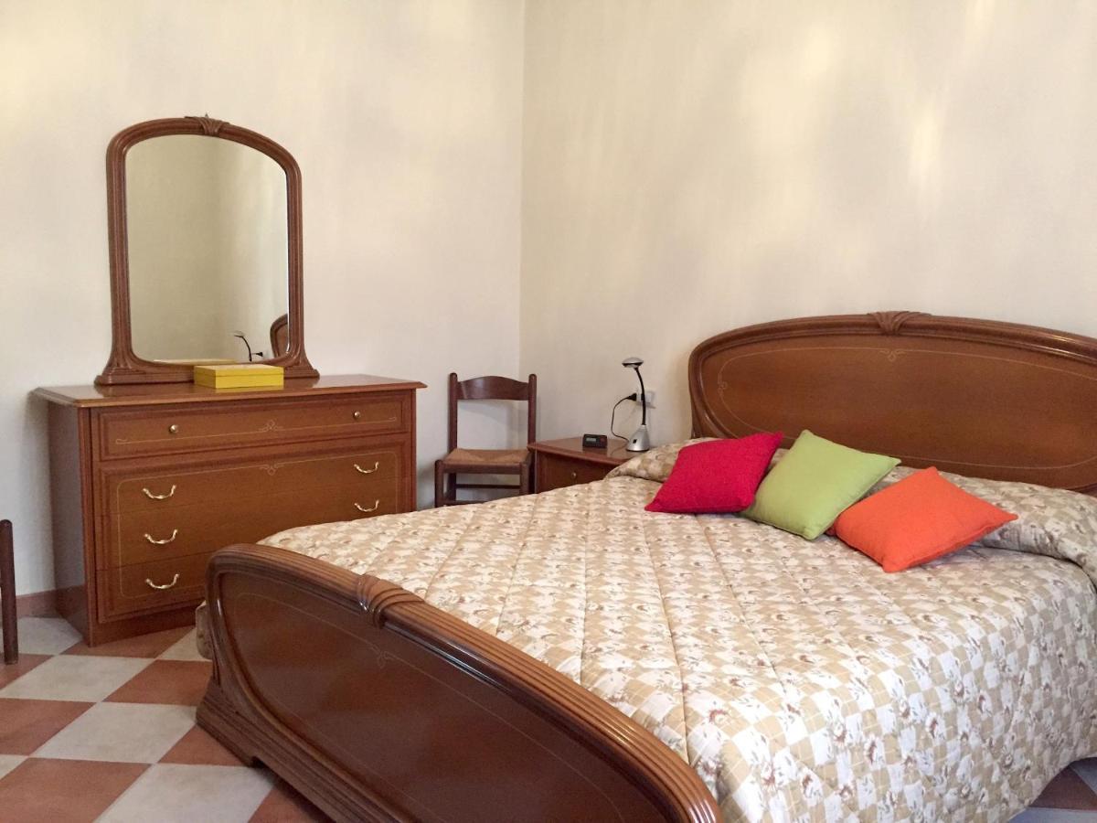 Casa Ondina Ussana - Giardino, Wi-Fi, Aria Condizionata Daire Dış mekan fotoğraf
